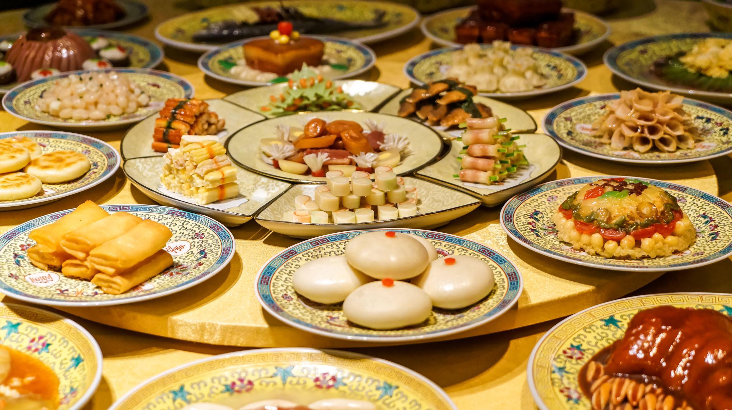 皇帝后妃们究竟吃些什么?揭秘真实的清朝国宴_清宫_朝贺_节目