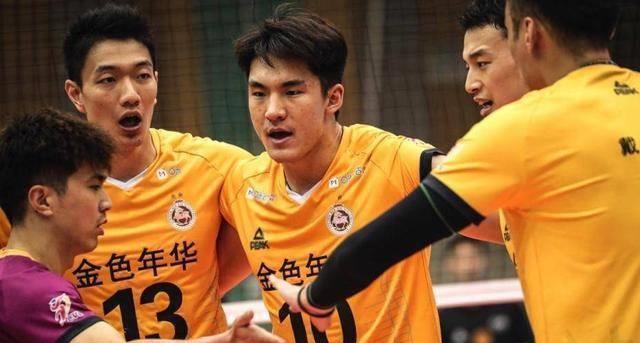 恭喜上海男排,决赛3-0击退江苏,捍卫霸主地位!_上海队_双方_进攻