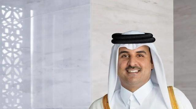 44岁卡塔尔最帅王子:继承母亲莫扎的超高颜值,抢贝克汉姆的风头_谢赫