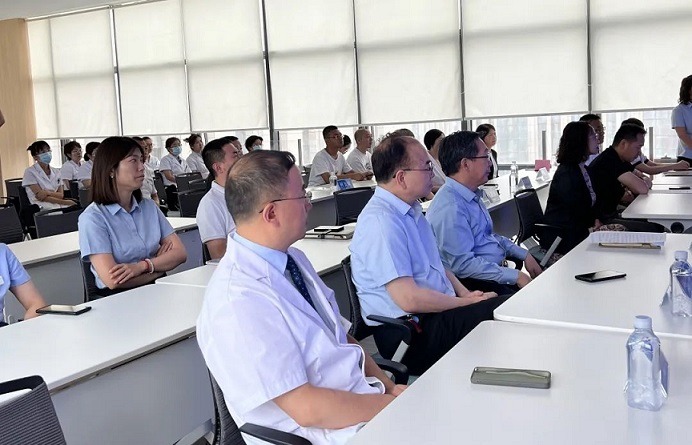 甘肃爱尔眼视光医院签约七里河区基层眼科诊疗能力提升公益项目(图2) 甘肃爱尔眼视光医院签约七里河区基层眼科诊疗能力提升公益项目(图2)