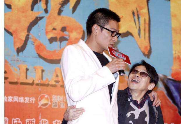 娱乐圈 的巨星 ,他说话 也很有份量 ,这次 刘德华 ,周润发 ,许冠杰