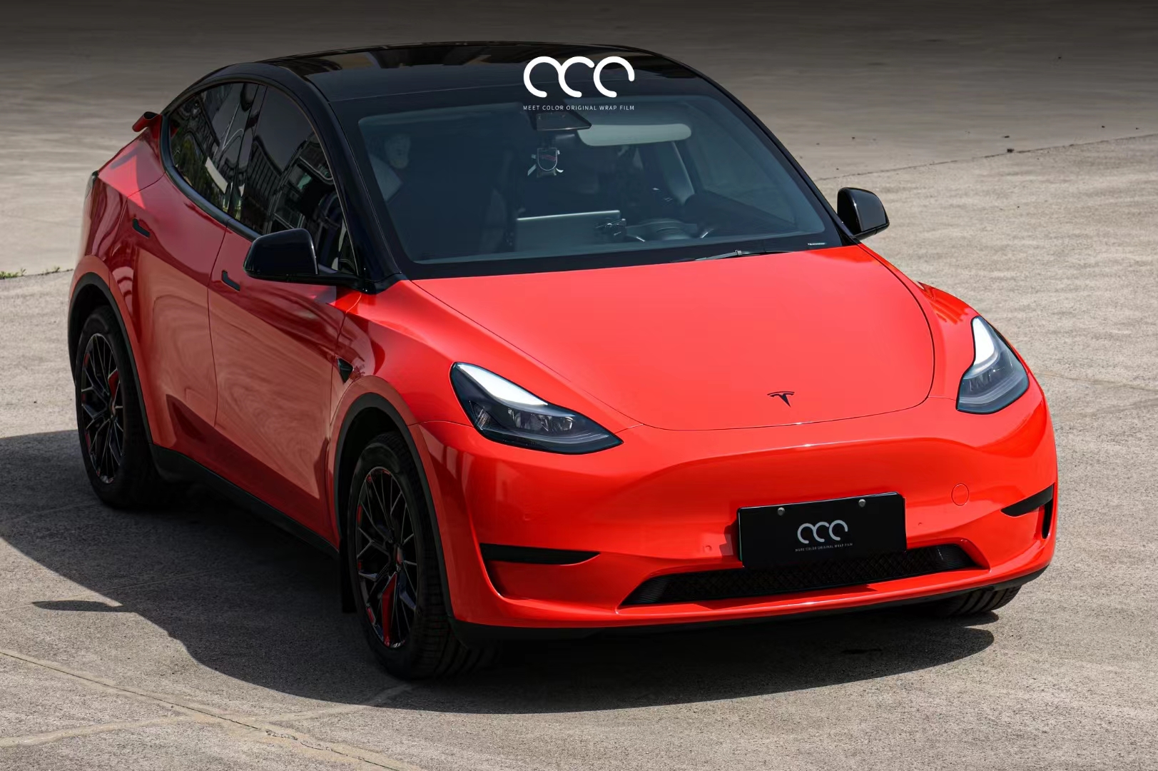 特斯拉model 3漫彩改色膜法拉利红,炽热又张扬