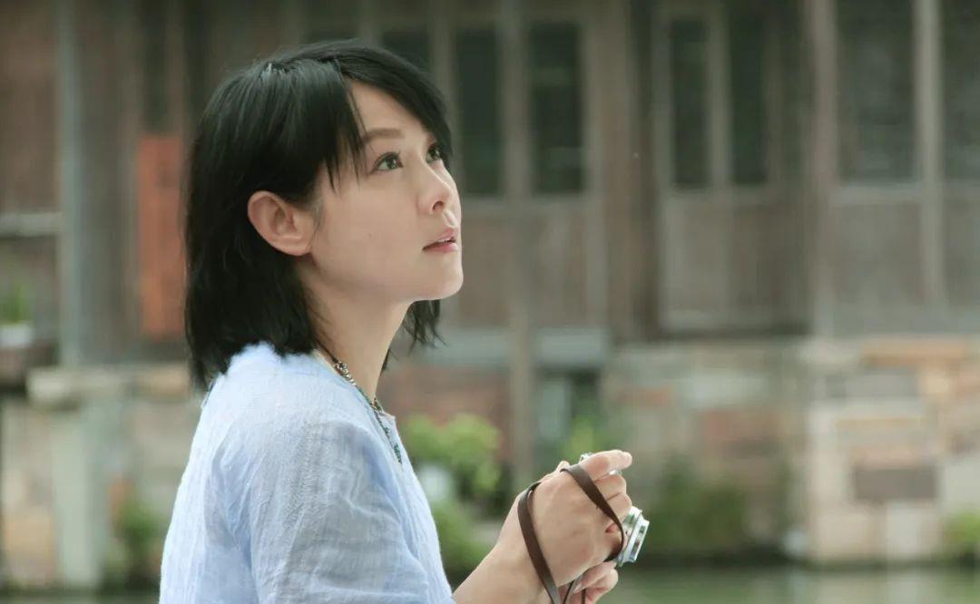 享受独处,不怕孤单的"结婚狂"——刘若英_身份_角色_一个人