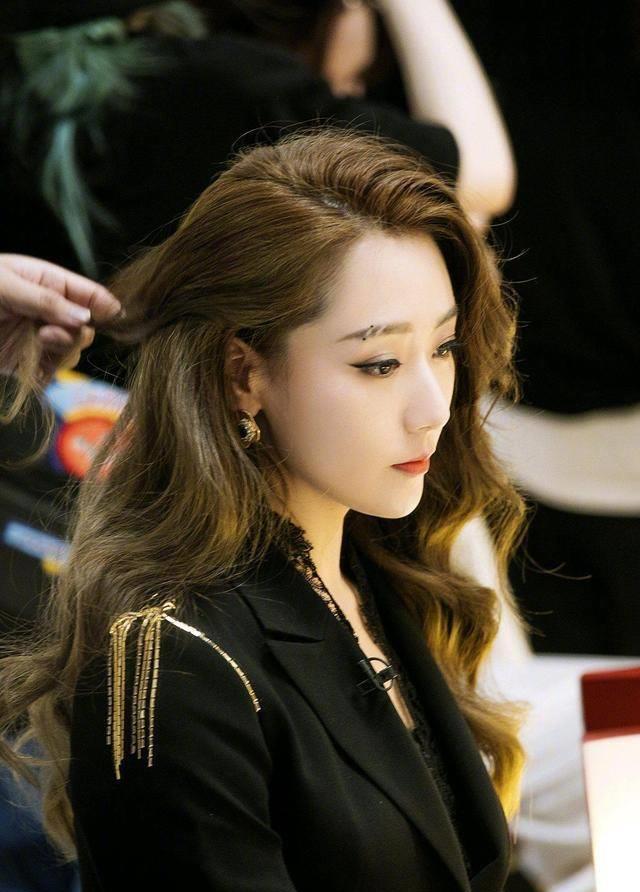 宁静坐c位,白冰沈梦辰张含韵等人好漂亮_表演_许飞_杜华