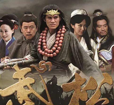 后来还演了三部主旋律剧,《东北剿匪记》的猛虎连长,《彝海结盟》中演