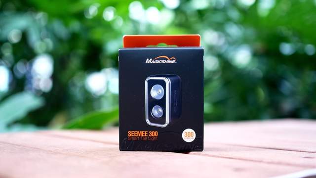 迈极炫 SEEMEE300感应追光尾灯:八大硬核科技,为安全骑行护航