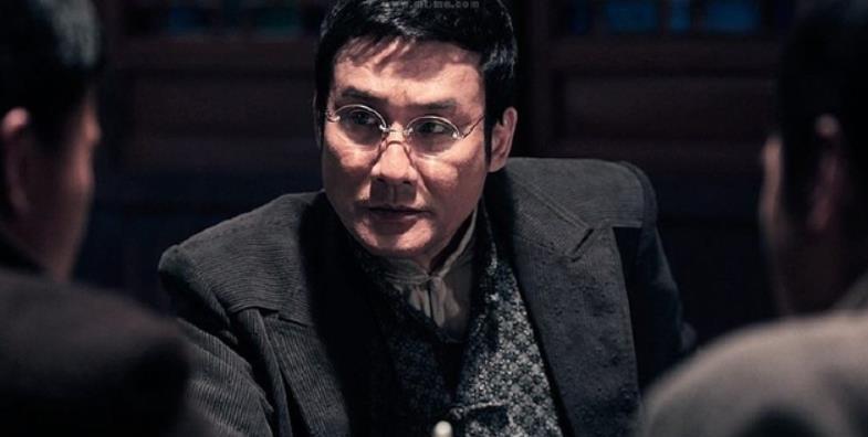 梁家辉,与妻子结婚30多年从无绯闻,为家中保姆治病_观众_江嘉年_王晶