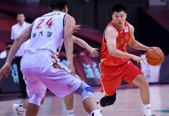 曝阿的江从北京首钢挖走田宇翔,力争在宁波男篮重建八一王朝_阿迪江