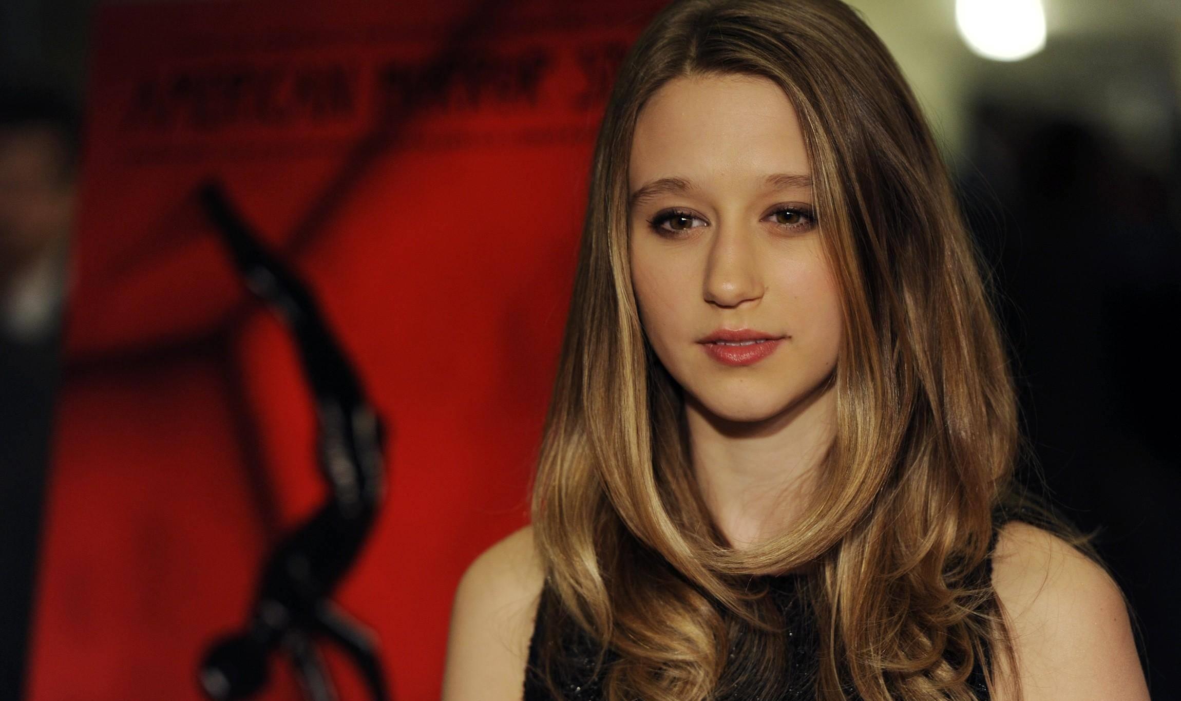 国外裔美女明星,《国外厉害故事》里的颜值担当:泰莎·法米加_演出