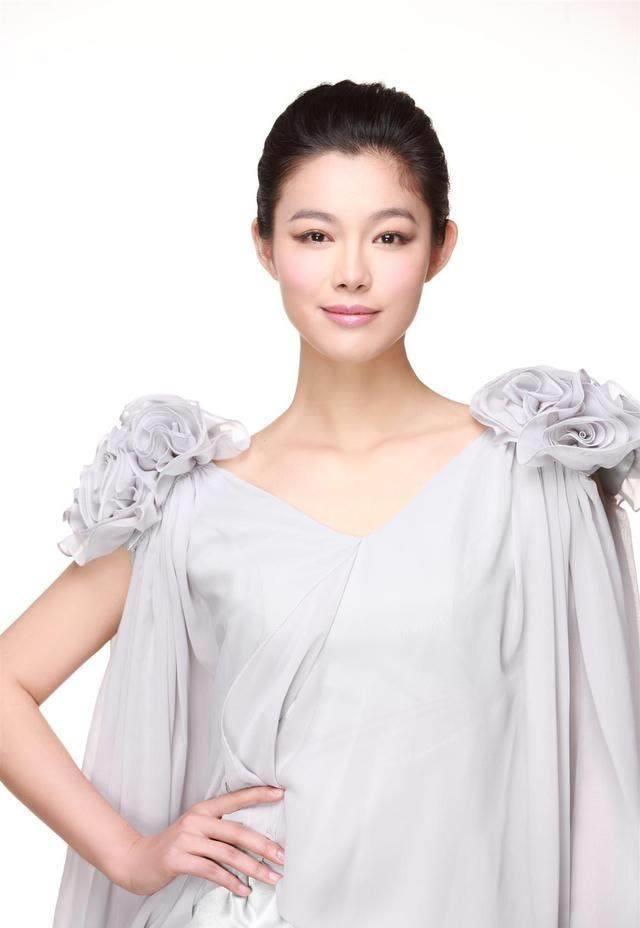 一个偶然的机会,于娜遇到了一个老师.