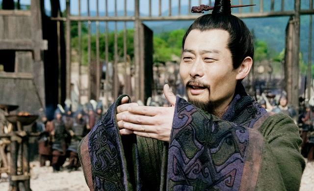 周瑜雄姿英发,却英年早逝,貌美如玉的小乔,与谁共度下半生?