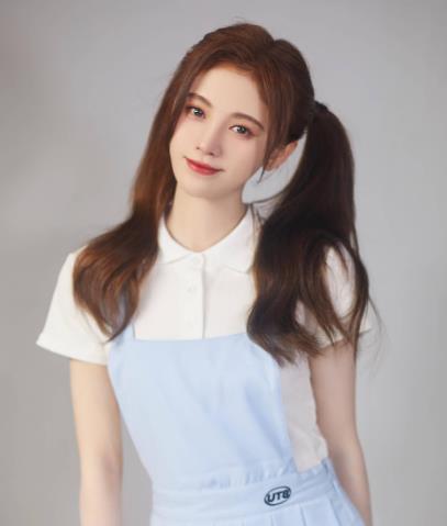 除了这些女星,他还怼过鞠婧祎和贾青, 只是人家没打理他.