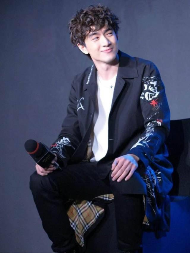 林更新毫无求生欲日常:喜欢我的人都不是少女了!