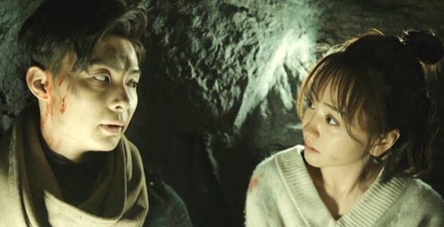 《沙海》女人的较量,尹南风高冷,梁湾花痴,而她和王胖子太配了_霍秀秀