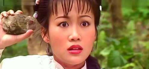 哪版《鹿鼎记》的阿珂最符合金庸原著?朱茵应采儿还是梁小冰?