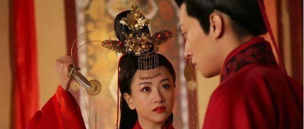 杨蓉,赵丽颖出演都成经典_于正_萧唤云_时候