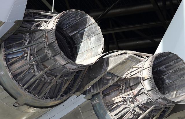 当今世界性能最先进的多用途战机之一,f-15"鹰"式