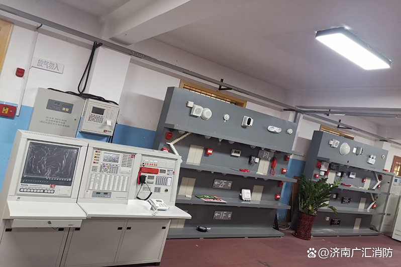 消防设施操作员证怎么考（全面报考流程是什么）