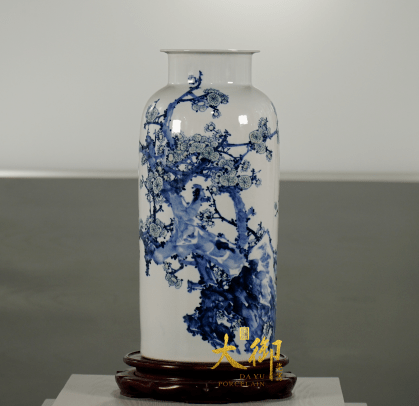 大御瓷器陆涛——承陆氏陶瓷世家血脉,书写意国画气韵,独树一帜成就