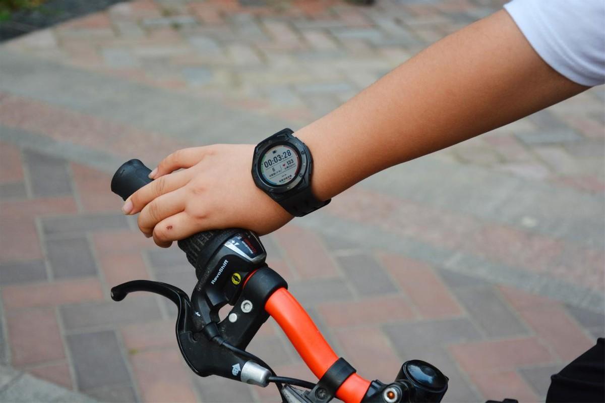 够专业才能“轻”骑行，超长续航的Mentech watch Xe1智能手表体验