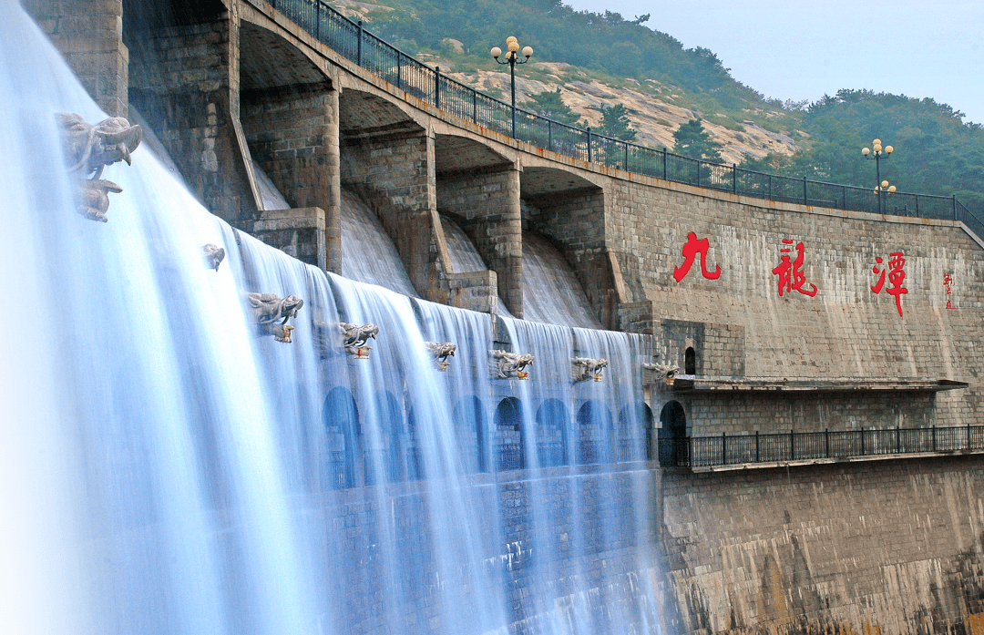 蒙山蒙山龙潭瀑布图片