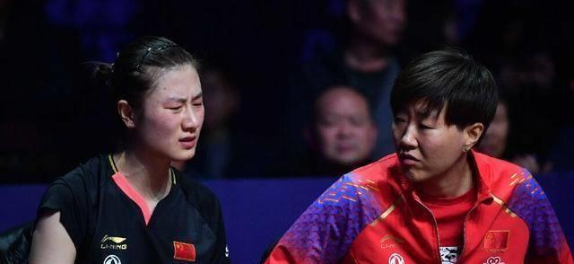 女乒丁宁遭爆冷出局,刘诗雯4-0横扫石川真霸气_朱雨玲_王曼昱_国乒