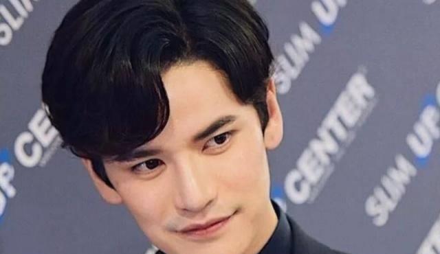 nickhunhorvejkul(尼坤)以下行业中拥有最无瑕肌肤的十大泰国演员名单