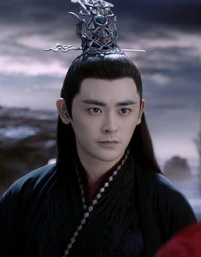 罗喉计都扮演者李欣泽资料 李欣泽刘学义竟是同年同月同日生_琉璃_剧