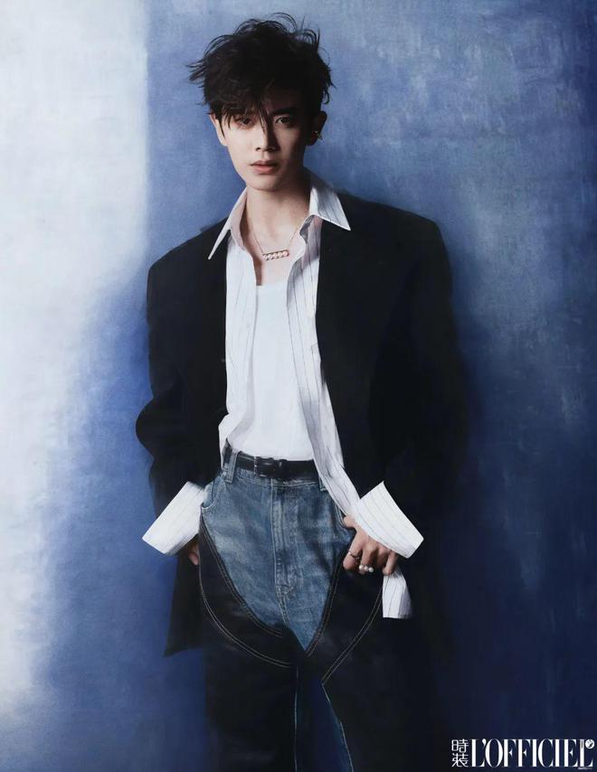 任嘉伦 眼里有光 逐梦飞翔_角色_剧中_表演