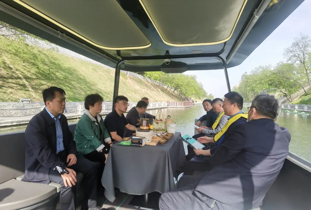 陕西省交通运输厅吴鹏翔副厅长带队调研欧卡智舶