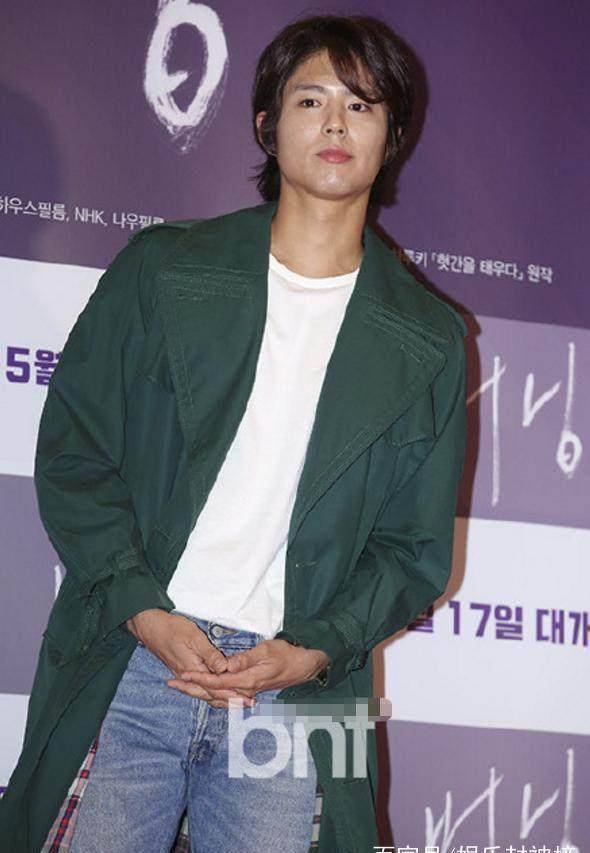 朴宝剑出席活动近照,满脸油腻还撞脸张杰,网友:不敢信这是阿泽_发型