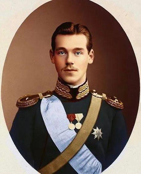 他可能才是末代沙皇——俄罗斯米哈伊尔大公_米沙_因为_熊孩子