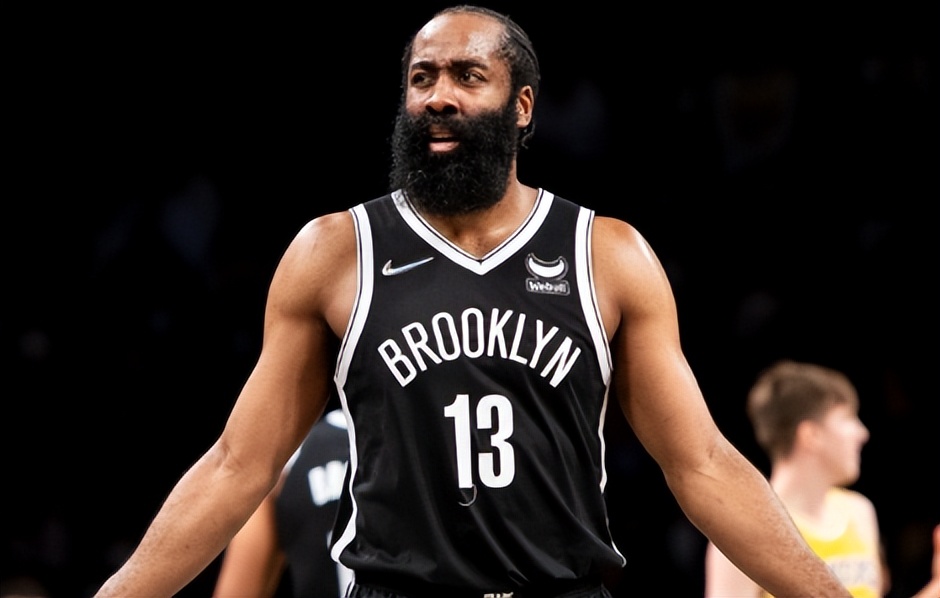 第1笔:篮网2013年交易得到皮尔斯,加内特,特里篮网当时的老板普罗霍