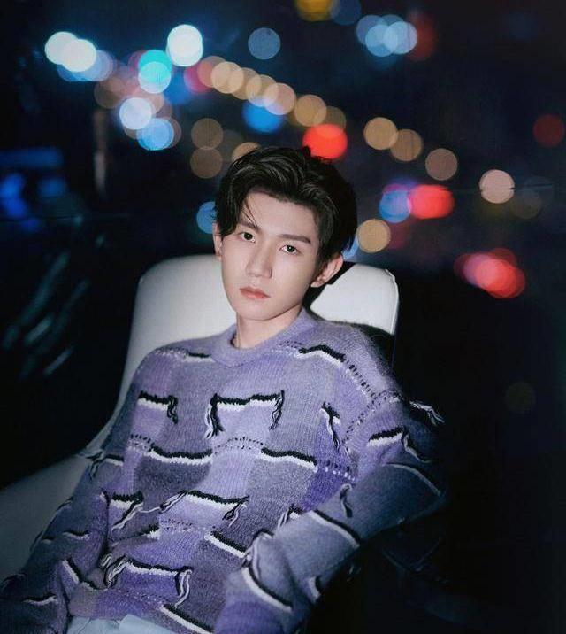 王源将创作tfboys8周年团歌,虽不知真假,但很期待_音乐_网友_小小孩