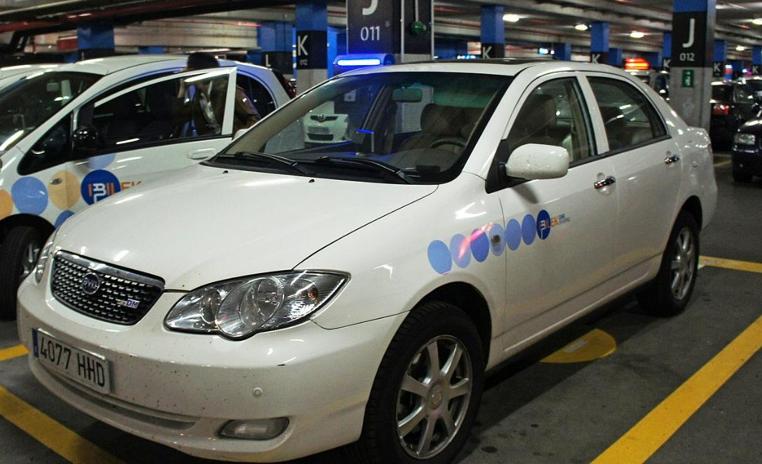 当年的上海车展上,比亚迪f3dm,f6dm,e6,吉利ek-1,奇瑞瑞麒m1-ev纷纷