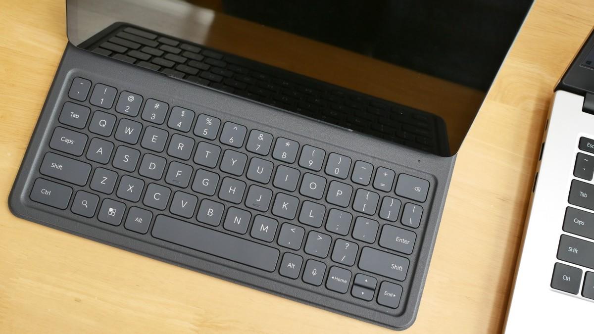 荣耀平板X8 Pro评测:轻薄时尚搭配养眼好屏,影音娱乐学习新体验