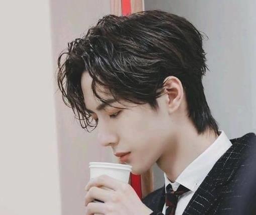 王一博三度入围金鹰奖,宋茜也入围金鹰女神奖?_汪涵_孩子_颁奖