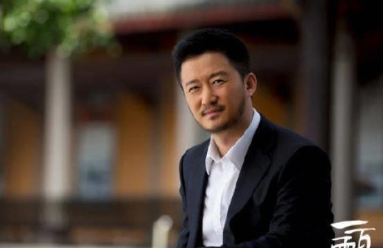 吴京零片酬演汶川地震题材电影《一百零八》,在灾区收养两个儿子_孩子