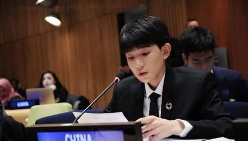 愿在背后支持王源以及tfboys的四叶草