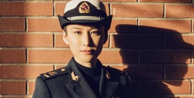 无戏可拍到功夫明星,她用身体换了这个角色,导演:最难的戏给她_蒋璐霞