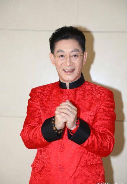 "美猴王"六小龄童庆祝粉丝666万,却遭嘲讽:当自己国际巨星?