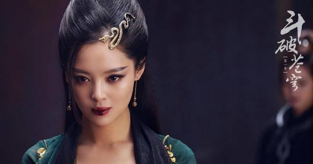 辛芷蕾的8年:从小配角到准一线,搭档彭于晏,暧昧"现男友"_观众_表演