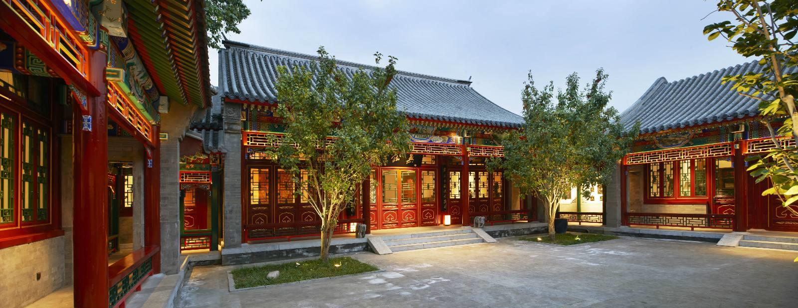 有商业头脑的李成儒,家在故宫附近住四合院,家具也是价值连城_工作