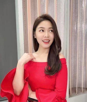 原著白嘉琪剪短刘海海神逆龄!