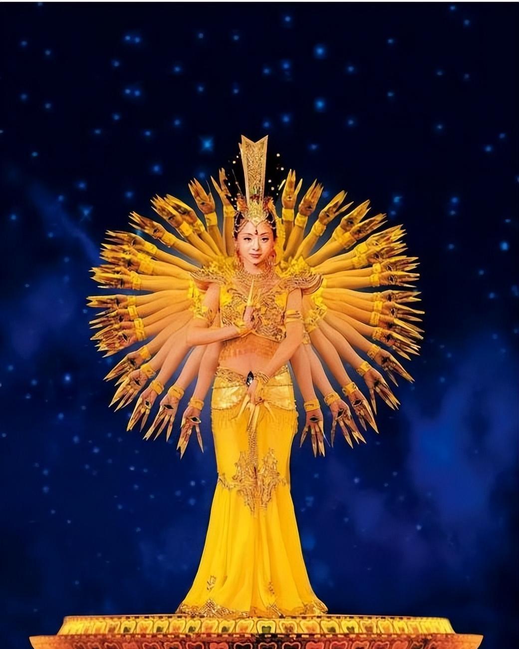 从聋哑女孩到舞蹈大师,"千手观音"邰丽华的人生有多励志_父母_父亲