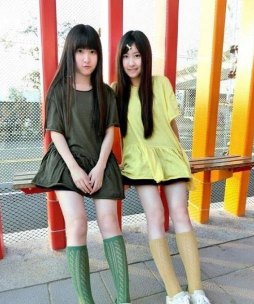 全国的最美双胞胎,被网友心心念念,长大后如今怎样_父母_孩子_sandy