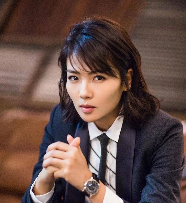 《妻子浪漫旅行5》最新路透:张翰吴宣仪任助手,秦海璐红裙惊艳_节目