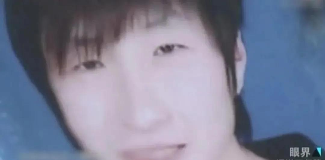 马玉超其中的大学生马玉超,从农村奋斗考上大学,与船上其他人不同,他