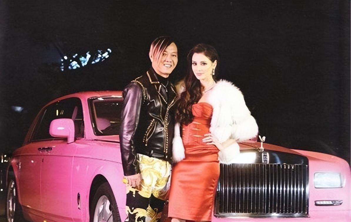 新晋澳门赌王洪永时,一口气买30辆豪车,四婚娶外国嫩模_父亲_工作