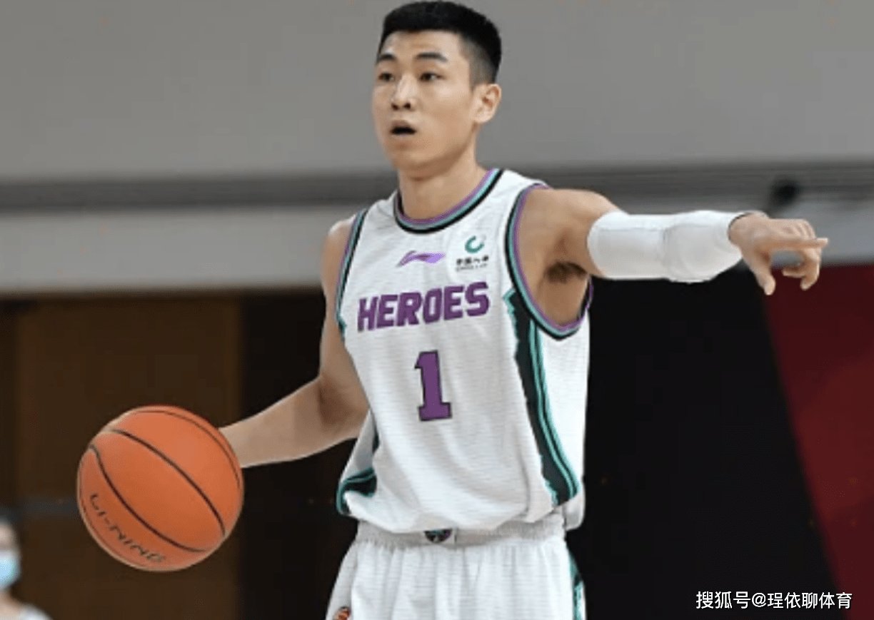辽宁名将宣告失败,山东男篮外线核心终于不再打铁了_高诗岩_球员